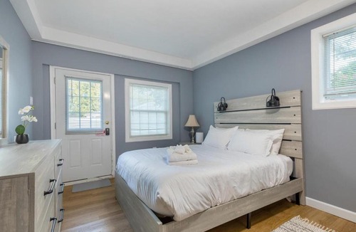 Hillandale Apartment | Cozy 3BR Suite w Private Entry Mins to DC UMD