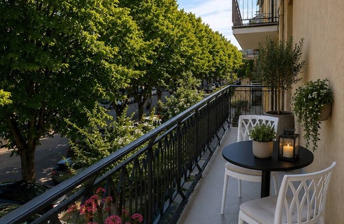 Orsogna Condo | Cozy apartment overlooking the main square