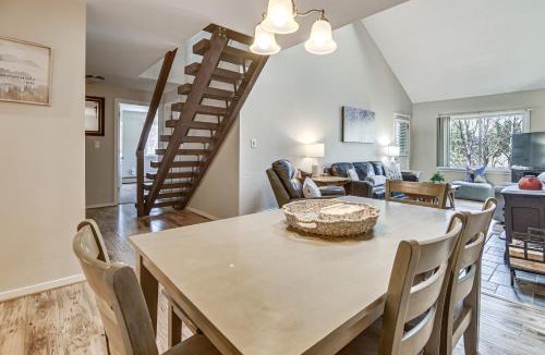Bartlett House | Cozy Bartlett Condo: 1 Mi to Attitash Ski Resort!