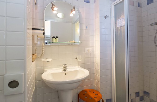 San Giuliano a Mare Hotel | Crosal