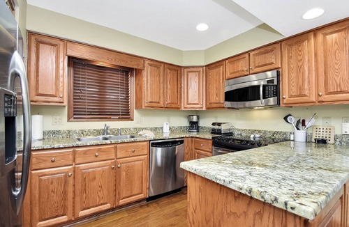 Blowing Rock Condo | Cumberland 1 | Fireplace, Restaurant, Pool, Spa