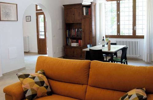 Florence Apartment | DaVinci Apartment