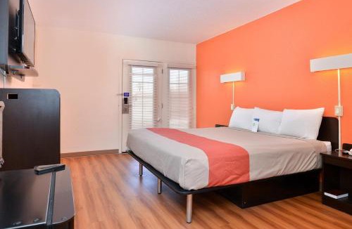 Brawley Hotel | Days Inn by Wyndham Brawley