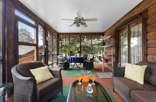 Williams Cabin | Deer Bend Cabin- Amish Built Hideaway W/Fire Pit