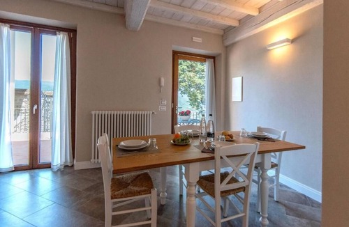 Dicomano Apartment | Deluxe Apartment- Villa 1