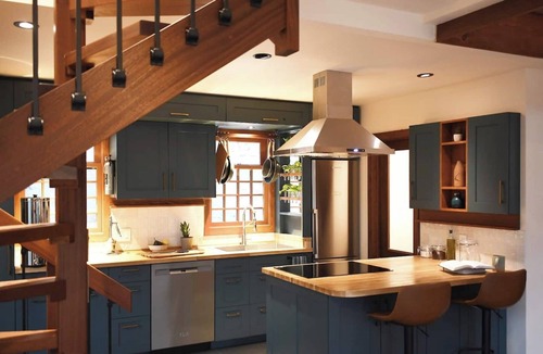 Damascus House | Design-forward retreat, walkable to Callicoon