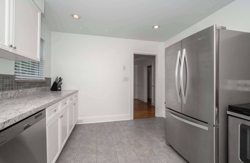 Park Hills House | Devou Park Cottage Suites – Walk to Devou Park!