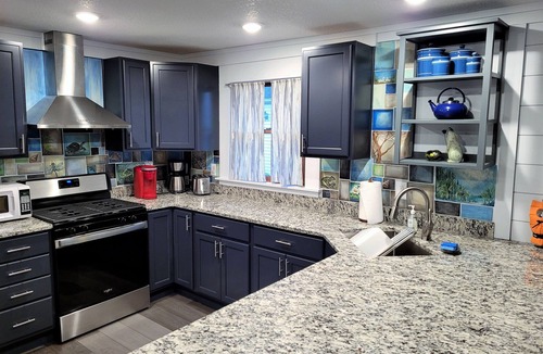 Leesburg Cottage | Discover the Serene Beauty of Lake Sechrist at the Cottage on the Bay