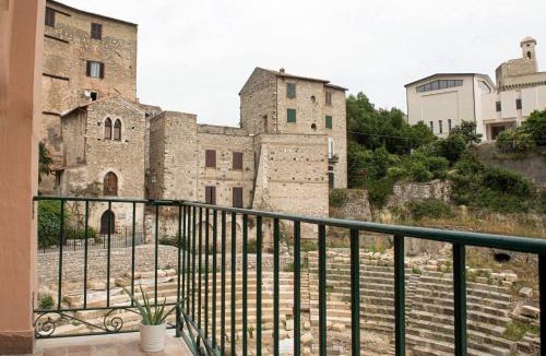 Terracina House | Domus Galba