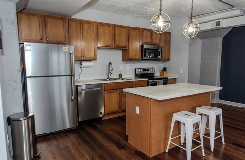 Sandusky Condo | Downtown Sandusky Waterfront Chesapeake Condo-Cedar Point