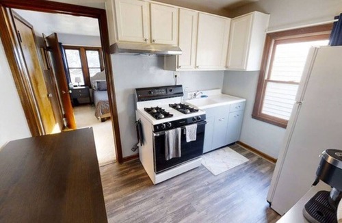 Indianapolis Apartment | Efficient Unit - 15 minutes to Indianapolis Airport