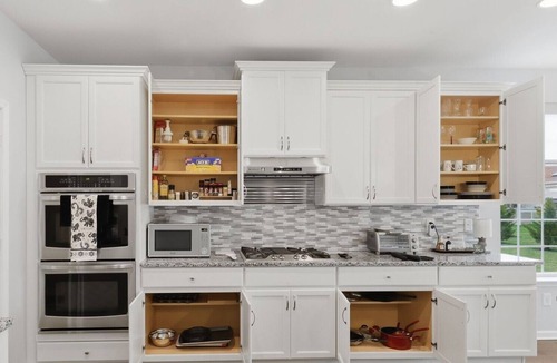 Middletown House | Elevated 2BR/2BA Retreat | Easy Drive to UD, DSU