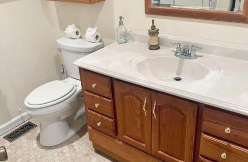 Arnold Apartment | Entire Private 2 bedrooms house, nice neighborhood