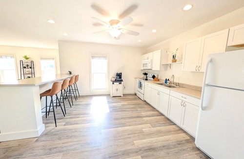Fremont House | Entire River Retreat Duplex – 3BR, Yard, Fire Pit
