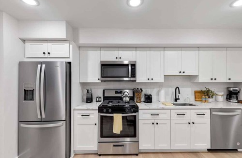 Trinidad Apartment | Excellent 2-BR Condo in Hip Area of DC