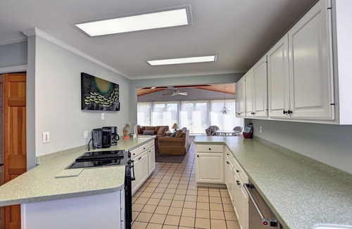 Fenwick Island House | Excellent 4 bedroom Beach House in Fenwick Island, walking distance to the Beach! Wifi available!