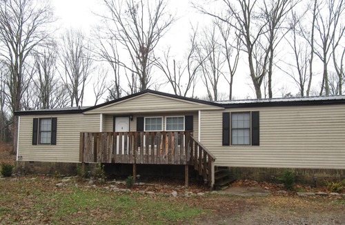 Unionville House | Exceptional find! Chapel Hill Tn. Private home on 8 private acres.