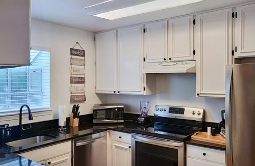 Hybla Valley House | Executive Private Room