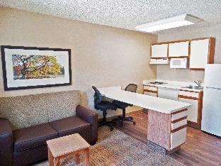 Pike Hotel | Extended Stay America Suites - Indianapolis - West 86th St