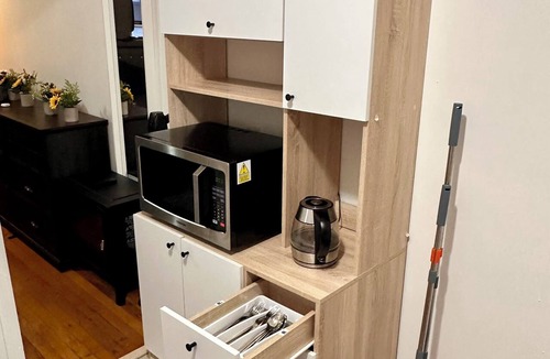 Guttenberg Apartment | Fabulous studio apartment with AC in West New York
