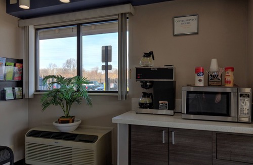 Memphis Hotel | Fair View Inn & Suites