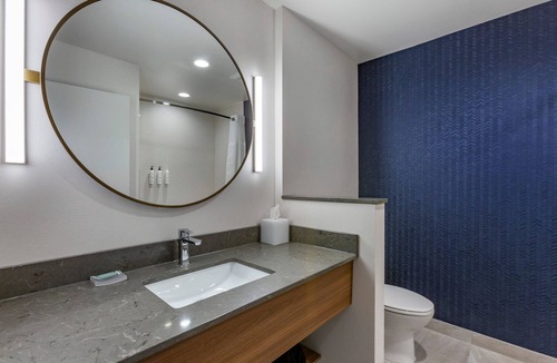 Sandusky Hotel | Fairfield by Marriott Inn & Suites Sandusky