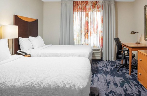 Paducah Hotel | Fairfield Inn & Suites by Marriott Paducah