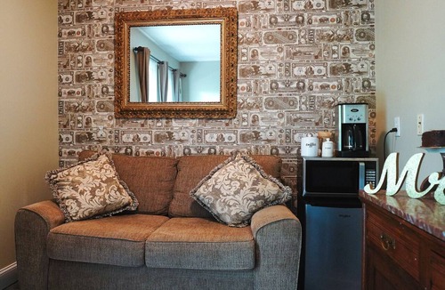 Springfield Apartment | Fantastic Kelly’s Jubilee suite