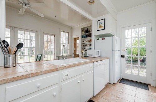 Unionville House | Ferry Bridge House