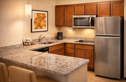 Avon Apartment | Get Ready for Blissful Getaway! 2 Cozy Units, Free Breakfast and Parking!