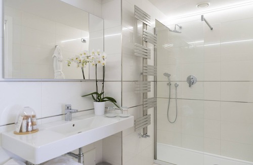 Castelvenere Hotel | Grand Hotel Telese