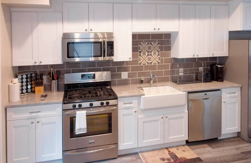 Trinidad Bed & Breakfast | Gray Corner Place Walkscore90