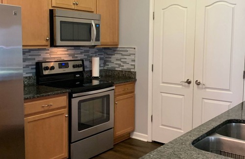 Antioch House | Great Vacation spot! Centrally located between Downtown Nashville and Franklin!