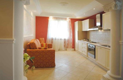 Montelabbate Villa | Great villa with pool, free wifi, beach, sea, last minute, Italy
