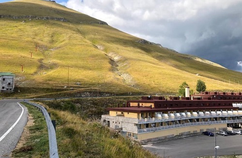 Micigliano Apartment | Guesthouse Residence at High Altitude 1700