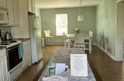 Town of Yates Cottage | Hamptons North - Serene Cottage on beautiful Lake Ontario