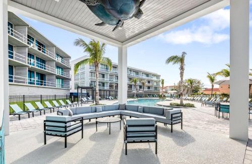 Melbourne Beach House | Harbor Island Beach Club, Homes by Villatel