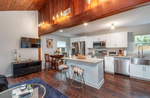 Historic District House | Hidden Historic Ocala Bungalow