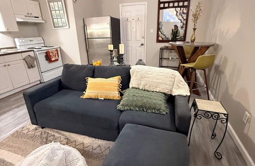 Upper Fells Point Apartment | Historic Apartment in Fells Point