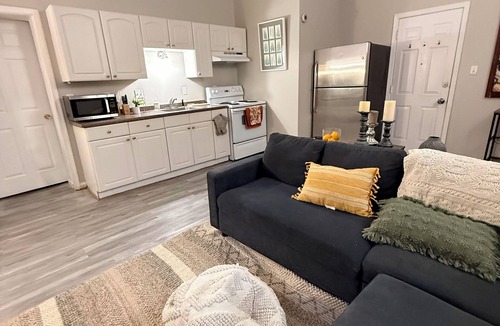 Upper Fells Point Apartment | Historic Apartment in Fells Point