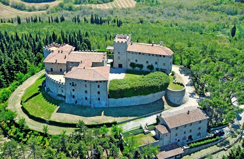 Montegiove House | Historic home in medieval town near Orvieto