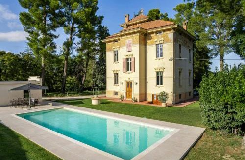 Ortezzano House | Historic Villa With Pool In The Heart Of Ortezzano