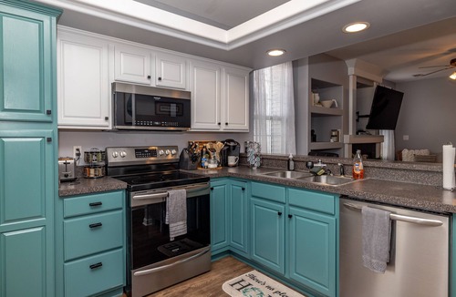 Masterson Station House | ⭐️⭐️⭐️⭐️⭐️ Home next to KHP/Downtown