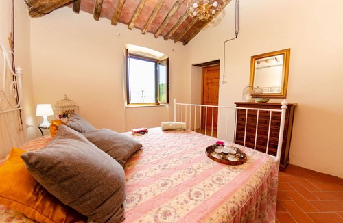 Lanciole House | Home on the hills overlooking Pescia, between Lucca and Florence, private pool with salted water