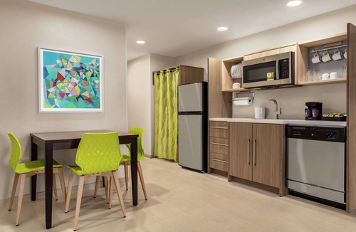Glen Mills Hotel | Home2 Suites by Hilton Glen Mills Chadds Ford, PA