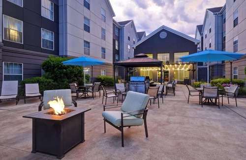 Malvern Hotel | Homewood Suites by Hilton Philadelphia-Great Valley