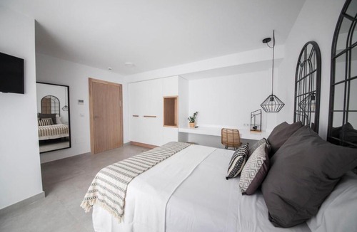 Garrucha Hostel | Hostal Cervantes Playa