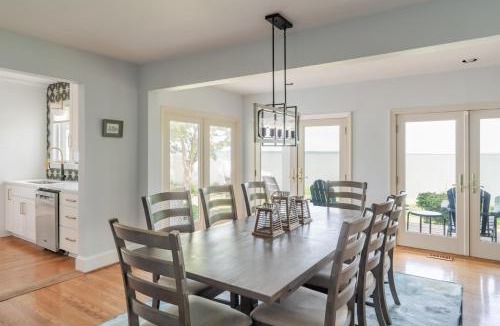 Urbanna House | Hot Tub + Private Beach: Waterfront Urbanna Escape