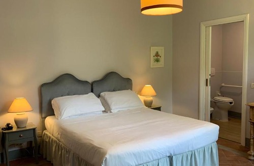 San Lorenzo a Vaccoli Hotel | Hotel Albergo Villa Marta