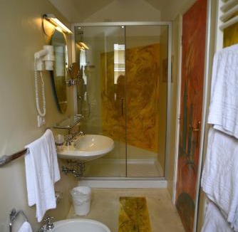 Pesaro Hotel | Hotel Alexander Museum Palace